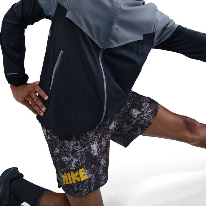 Men's Dri-FIT 7" Brief-Lined Printed Running Shorts (010 - Black/White/Reflective Silver)