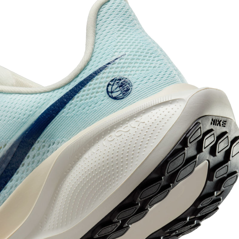 Women's Pegasus 41 (441 - Glacier Blue/Midnight Navy-Sail)