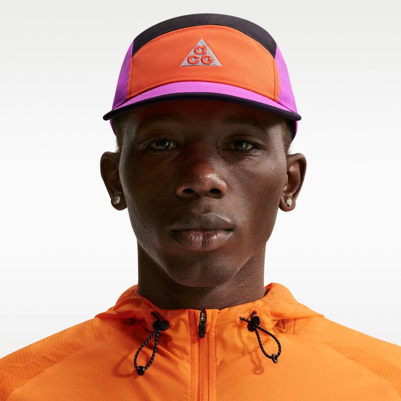 Unisex Nike ACG Fly Unstructured Cap (819 - Saftey Orange/Vivid Purple/Saftey Orange)