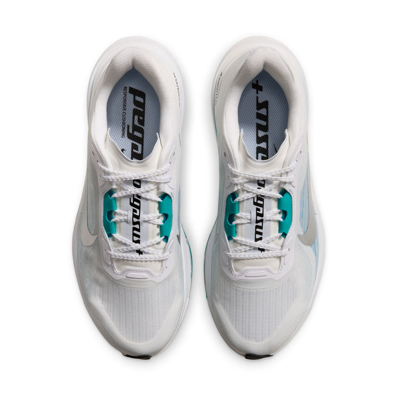 Women’s Pegasus Plus 2 (White/Metallic Silver-Energy)