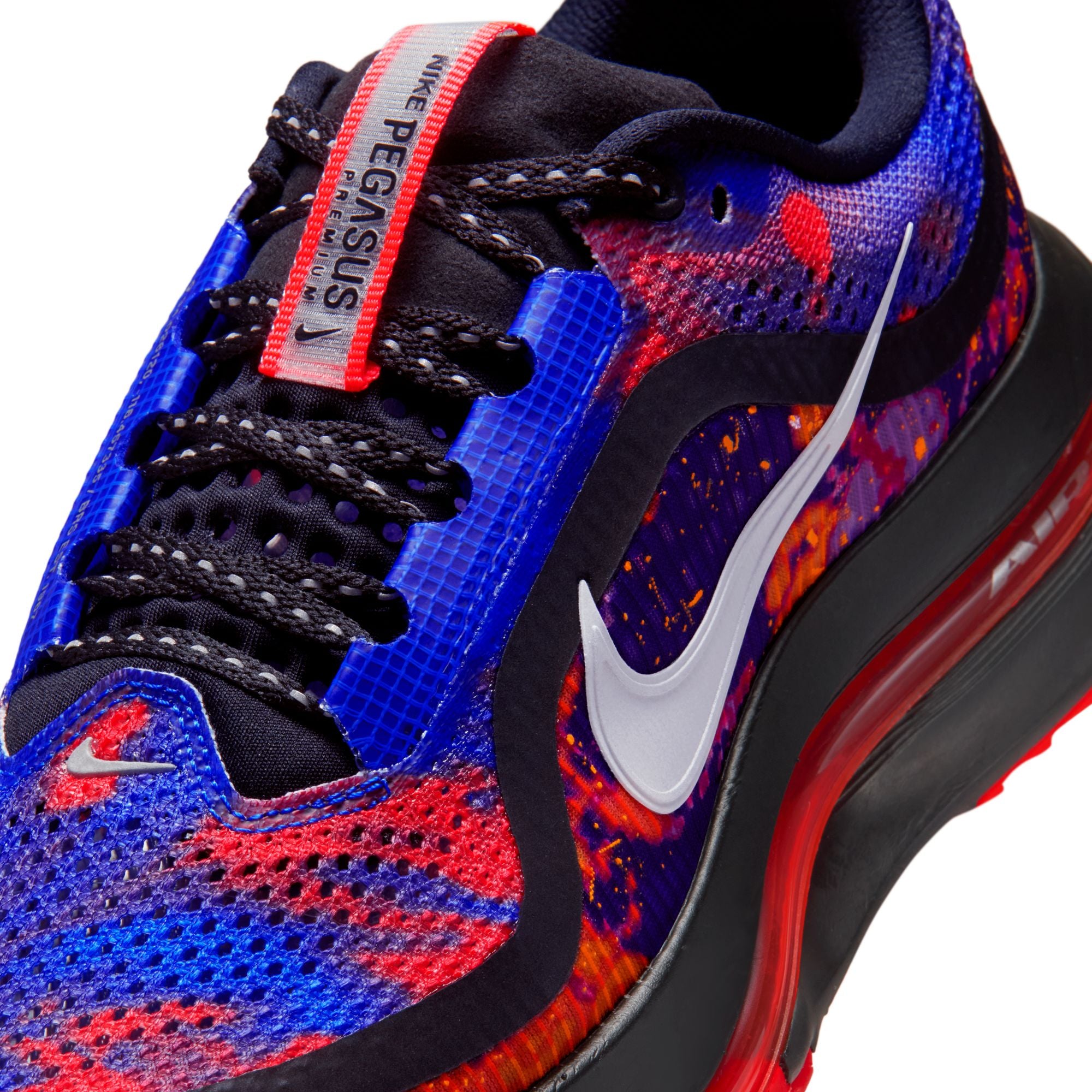 Women's Pegasus Premium (635 - Bright Crimson/Reflective Silver