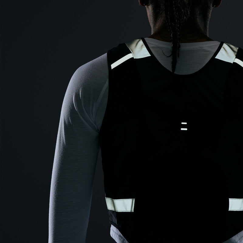 Women's Tempo Flash Running Vest (Black/Reflective Silver)