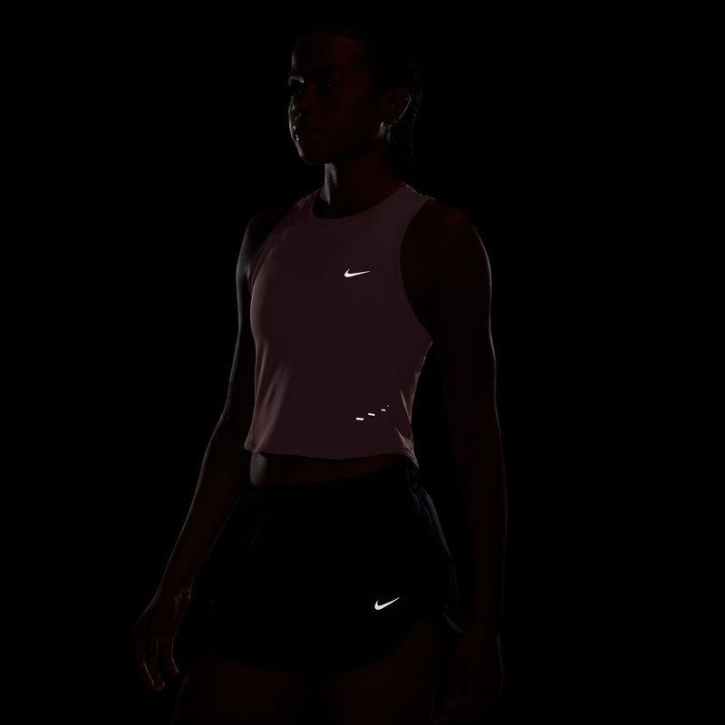 Women's Swift Women's Dri-FIT Seamless Cropped Running Tank Top (621 - Pink Rise/Cool Grey/Reflective Silver)