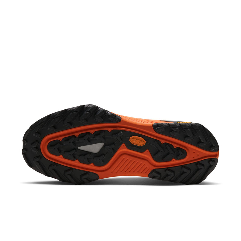 Men’s ACG Zegama Trail GORE-TEX (001 - Light Silver/Summit White-Safety Orange)