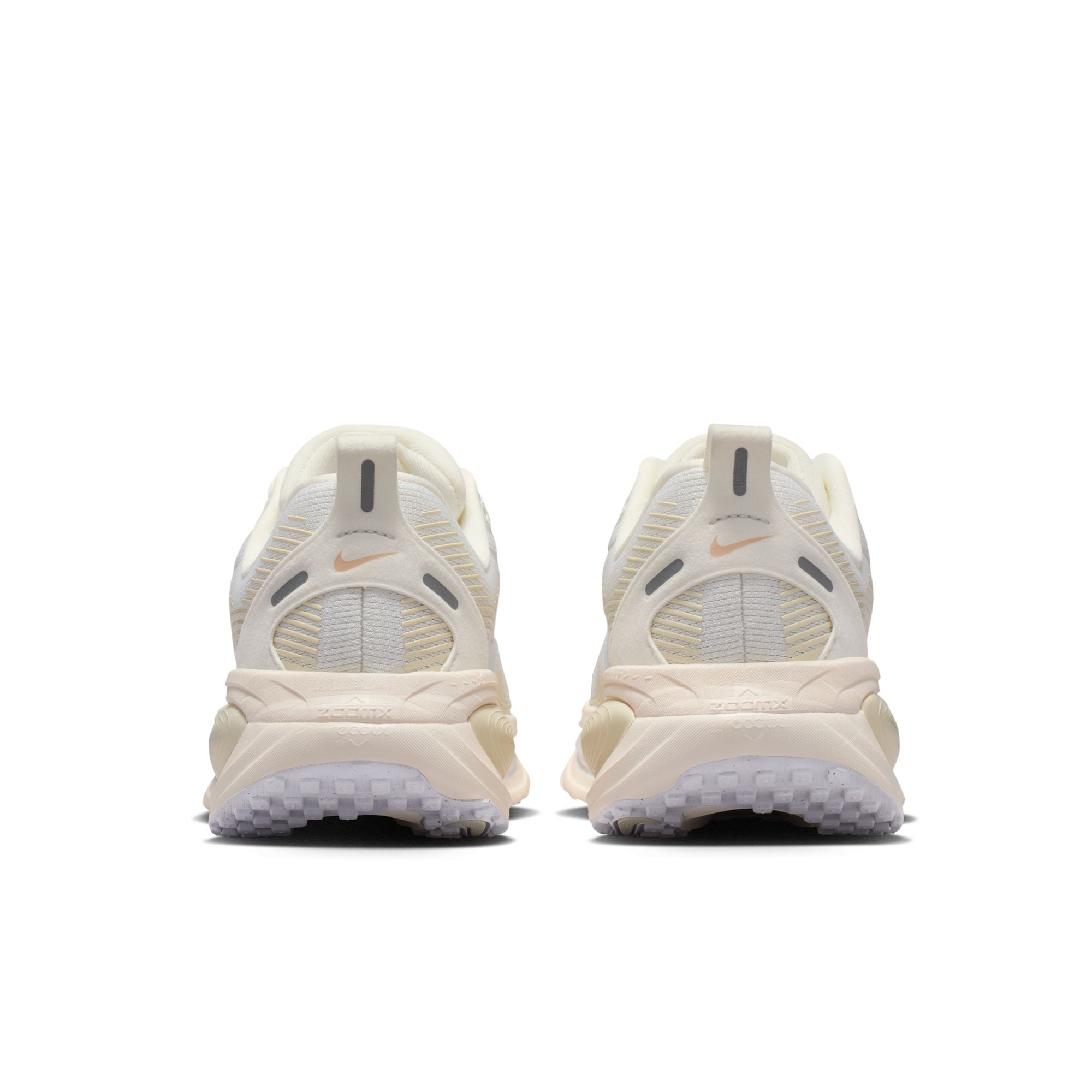 Women's Vomero 18 (100 - Summit White/White-Chalk-Sea Glass) — TC