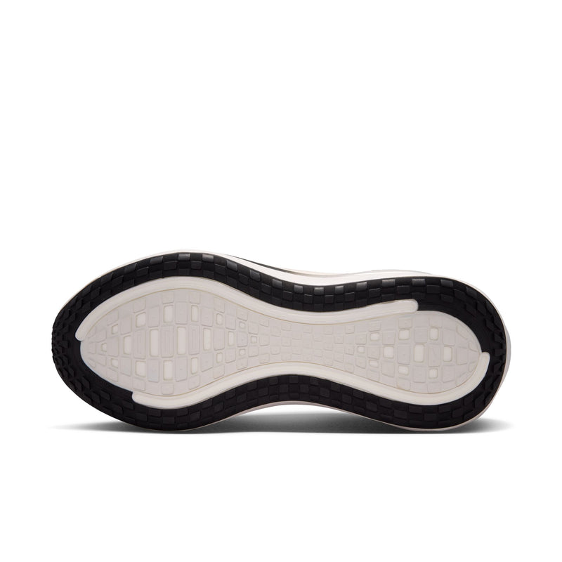 Women's Vomero Plus (101 - Summit White/Metallic Silver-Sail)