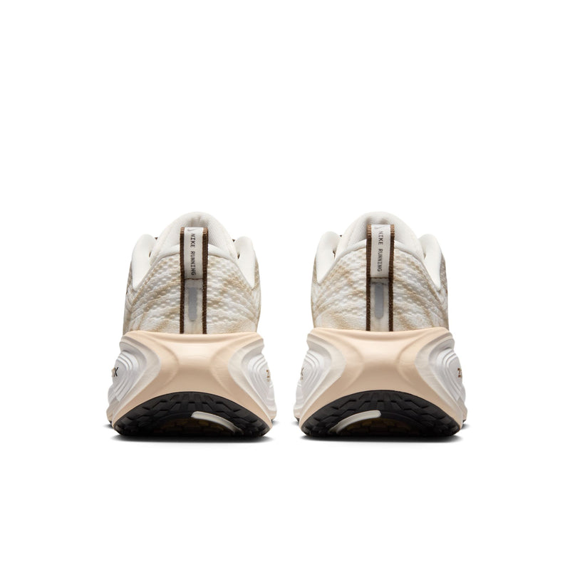 Women's Vomero Plus (121 - Summit White/Metallic Gold-Dark Hazel)