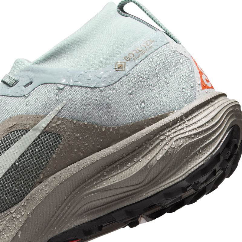 Women’s ACG Pegasus Trail GORE-TEX (002 - Light Silver/Light Silver-Light Army)