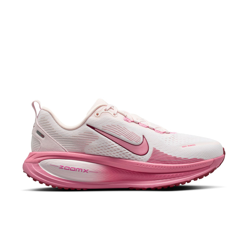 Women's Vomero 18 (100 - White/Peony-Pearl Pink-Team Red)