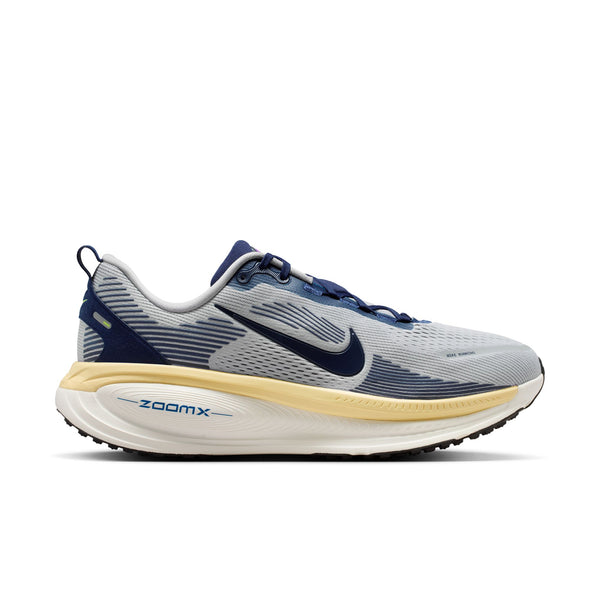 Men's Vomero 18 (012 - Wolf Grey/Midnight Navy-Pewter-Sail) — TC