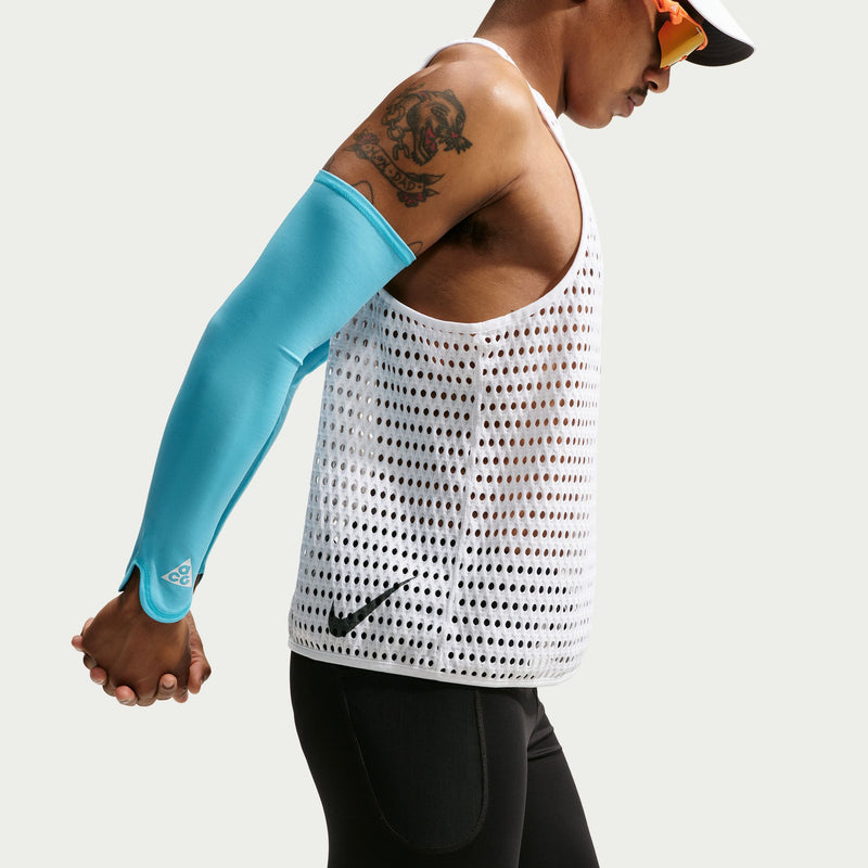 Men's ACG Radical AirFlow Dri-FIT Trail Running Tank Top (100 - White/Anthracite)