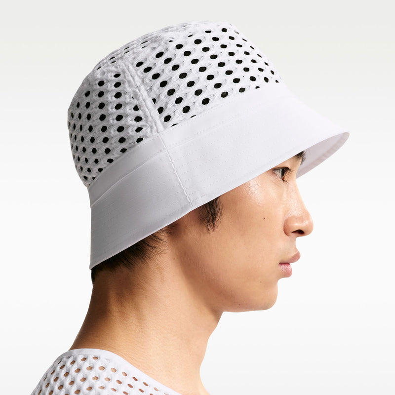 Unisex ACG Radical AirFlow Apex Dri-FIT Bucket Hat (100 - White/White)