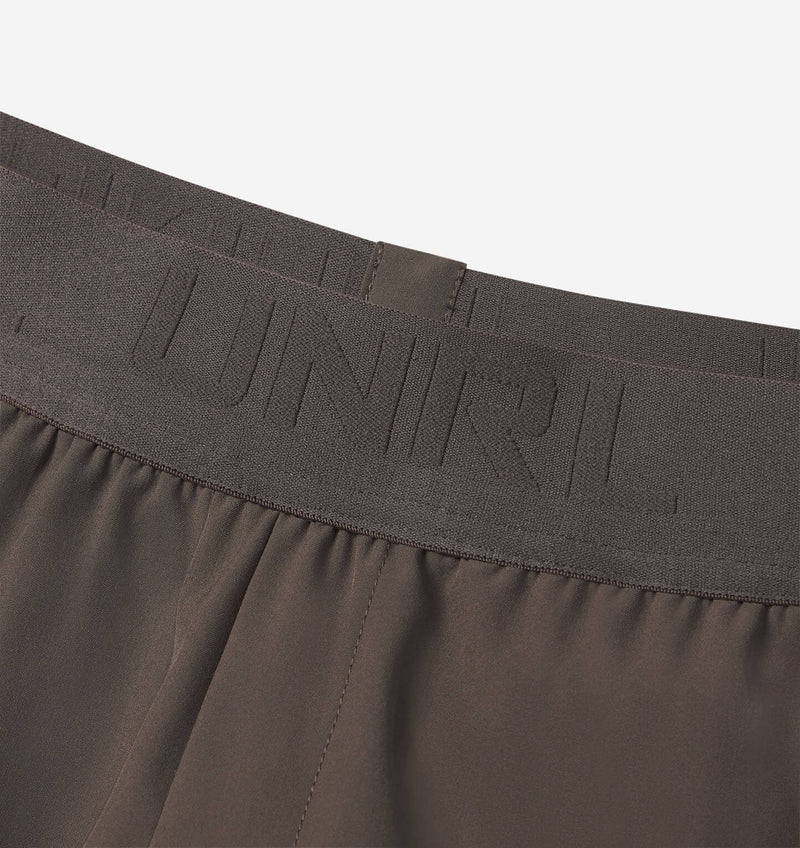 Men's Daybreaker Short [7.5"] (Dark Taupe)