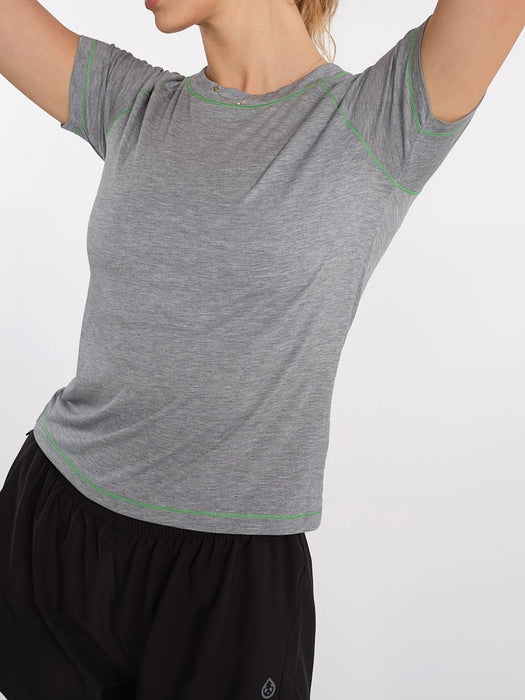 Women’s MicroAir Tech T (065 - Heather Gray/Energy Green)