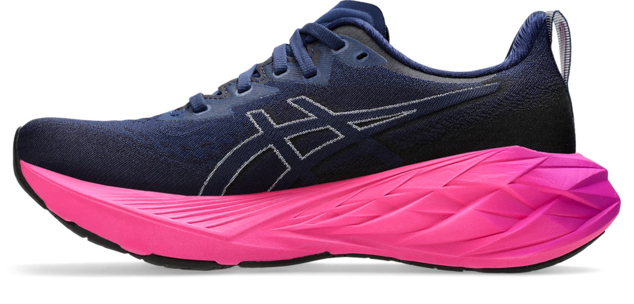 Women’s Novablast 4 (403 - Blue Expanse/Black)