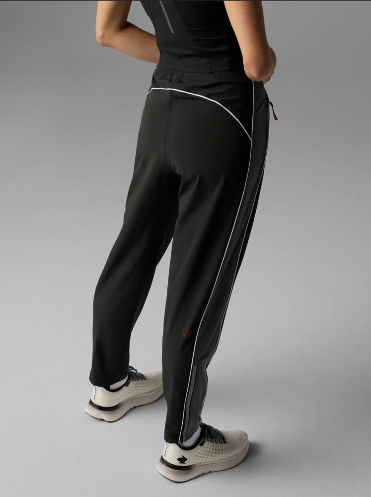 Women's Chaser Track Pant (15 - Black)