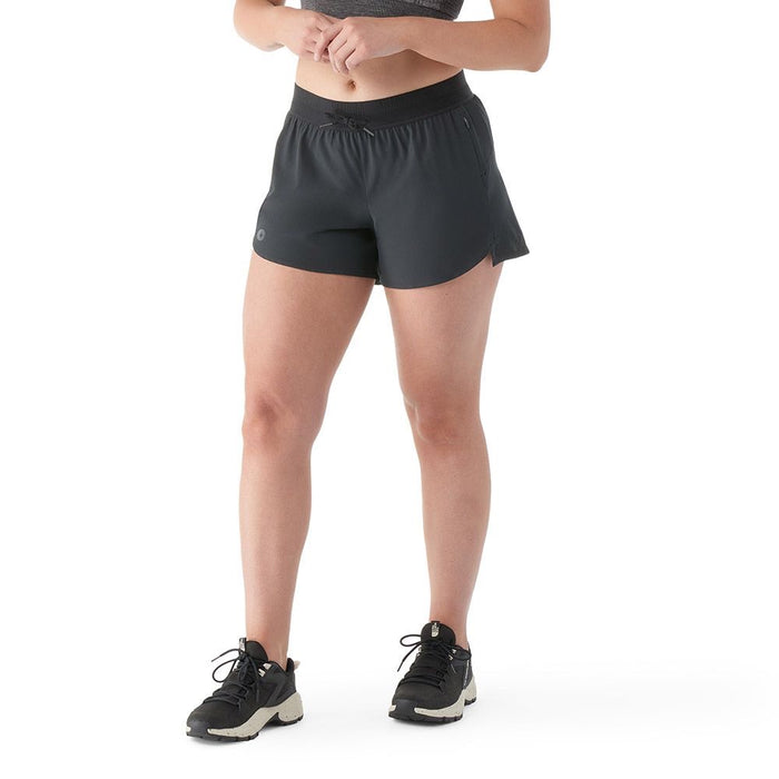Women's Active Line 4" Shorts (001 - Black)