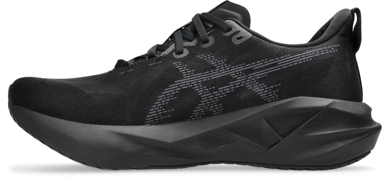 スパイク・シューズ NOVABLAST 5 Men's Novablast 5 (002 - Black/Carrier Grey) — TC Running Co