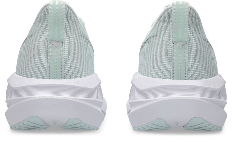 Women's Novablast 5 (300 - Pure Aqua/Seal Grey)