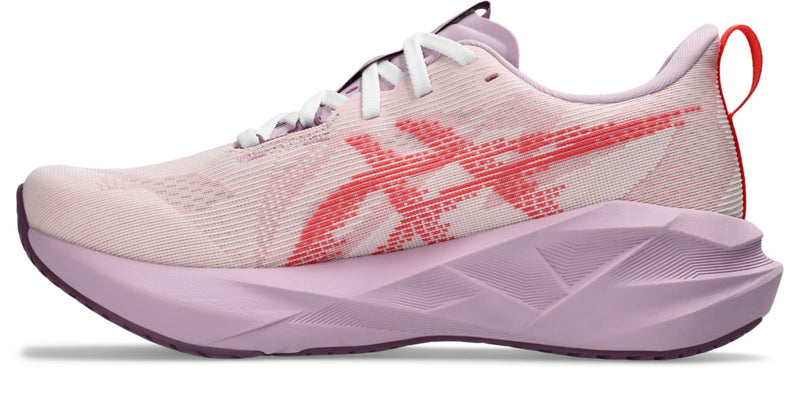 Women's Novablast 5 (101 - White/Coral Reef)