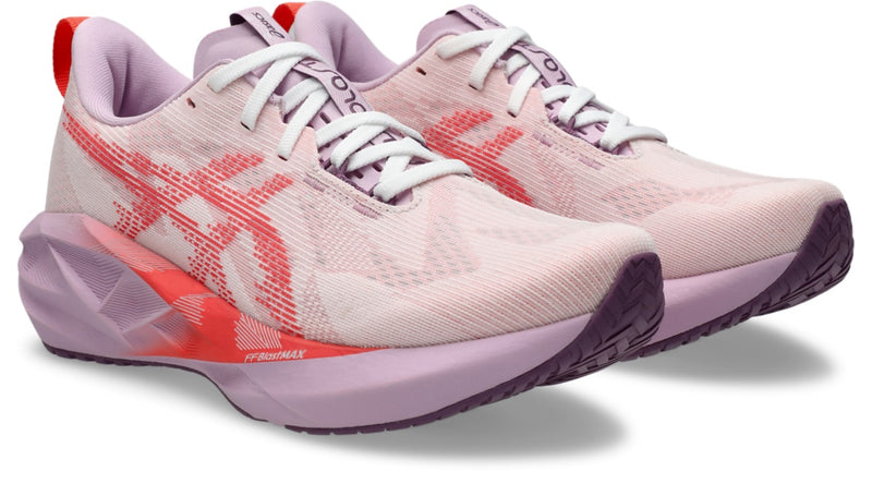 Women's Novablast 5 (101 - White/Coral Reef)
