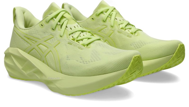 Men's Novablast 5 Lite-Show (750 - Lite-Show/Huddle Yellow)