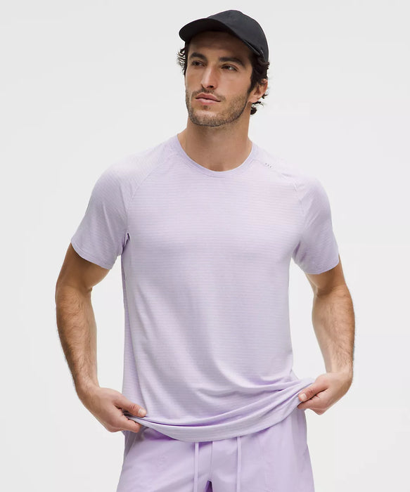Men's License to Train Short-Sleeve Shirt (Heathered Lavender Frost)