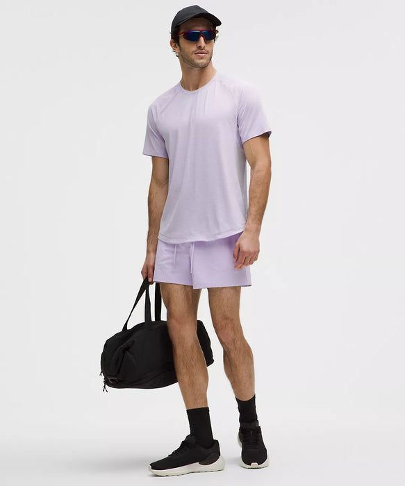 Men's License to Train Short-Sleeve Shirt (Heathered Lavender Frost)