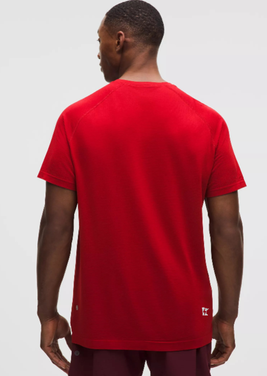 Men's Metal Vent Tech Short-Sleeve Shirt (College Crimson/College Crimson)