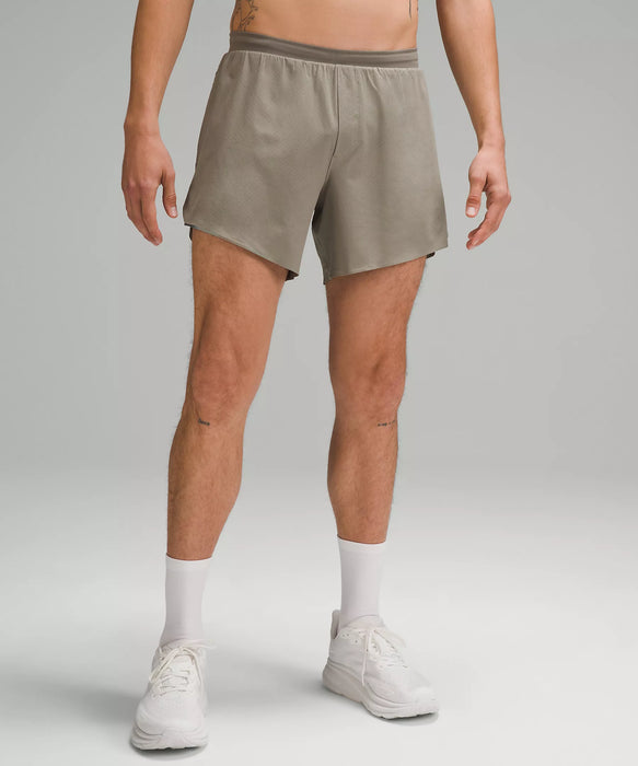 Men's Fast and Free Lined Short 6" (Carbon Dust)