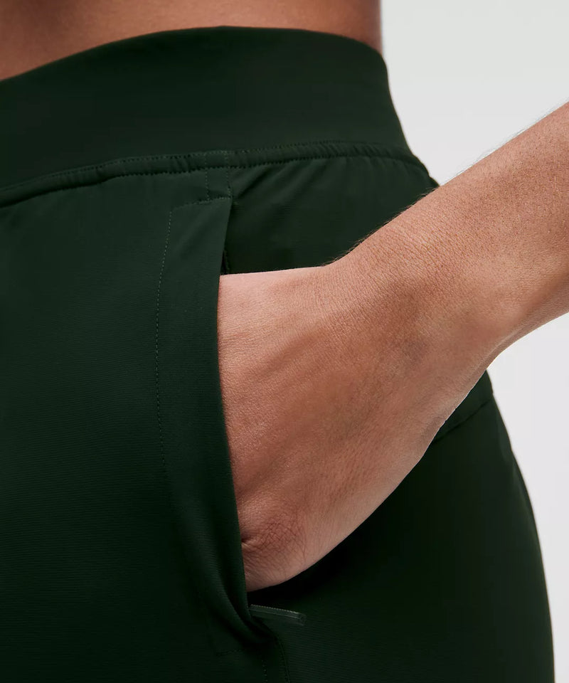 Women's Adapted State High-Rise Jogger (Black)