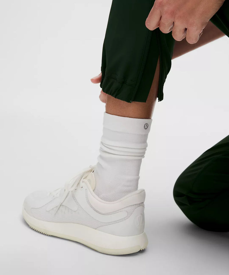 Women's Adapted State High-Rise Jogger (Black)