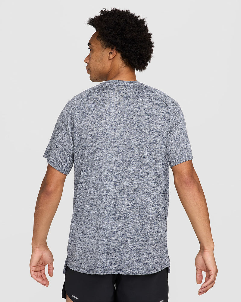 Men's Stride Dri-FIT ADV Short-Sleeve Running Top (437 - Thunder Blue/Heather/Reflective Silver)