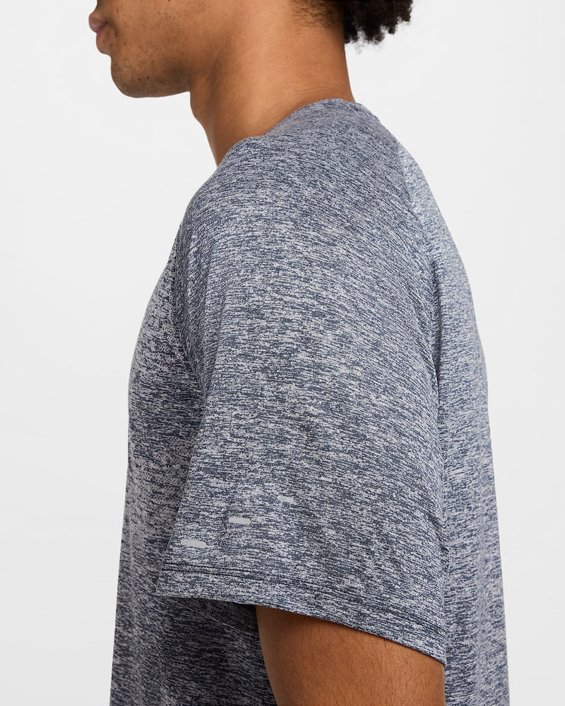 Men's Stride Dri-FIT ADV Short-Sleeve Running Top (437 - Thunder Blue/Heather/Reflective Silver)