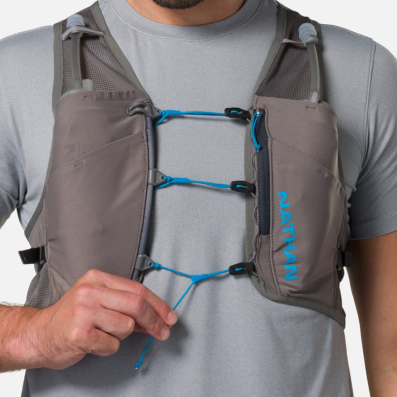 Pinnacle Breeze 4 Liter Hydration Race Vest (Charcoal/Electric)