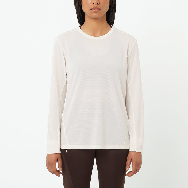 Women's Shakeout Core Long Sleeve Tee (Whisper White)