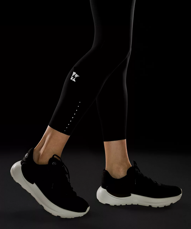 Women's Fast and Free HR Tight 25" with Pockets (Black)