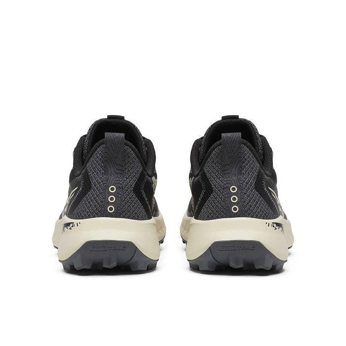 Women's Peregrine 15 (100 - Black/Pearl)