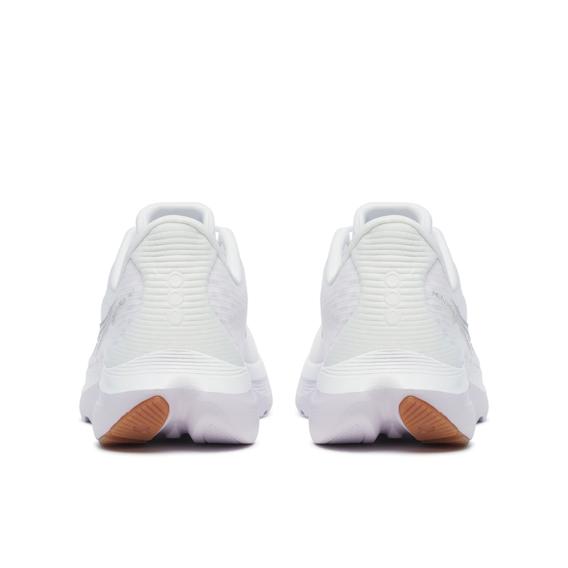 Women's Kinvara 16 (202 - White/Gum)