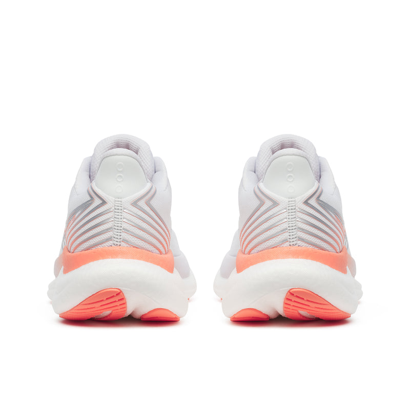 Women's Triumph 23 (244 - White/Wistful)