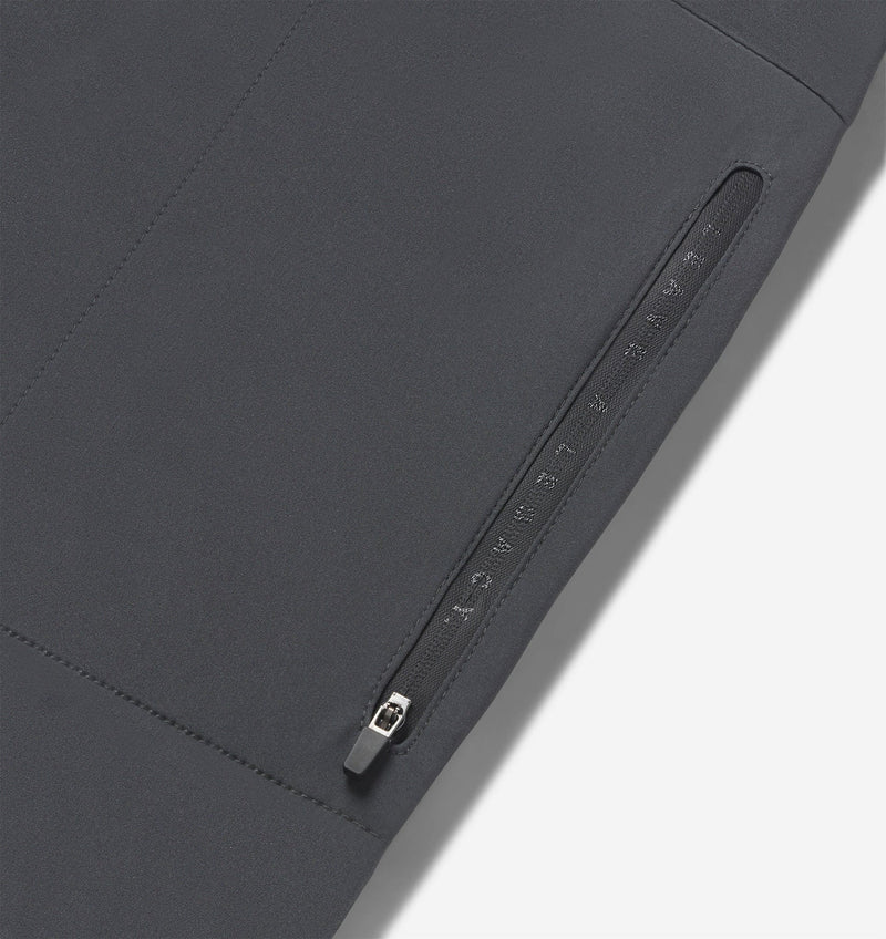 Men's Stride Short [5.5"] (Graphite)
