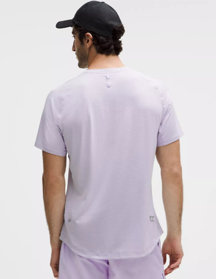 Men's License to Train Short-Sleeve Shirt (Heathered Lavender Frost)