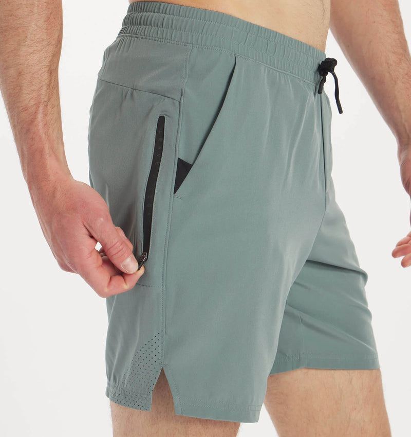 Men's Stride Short [7.5"] (Aloe)