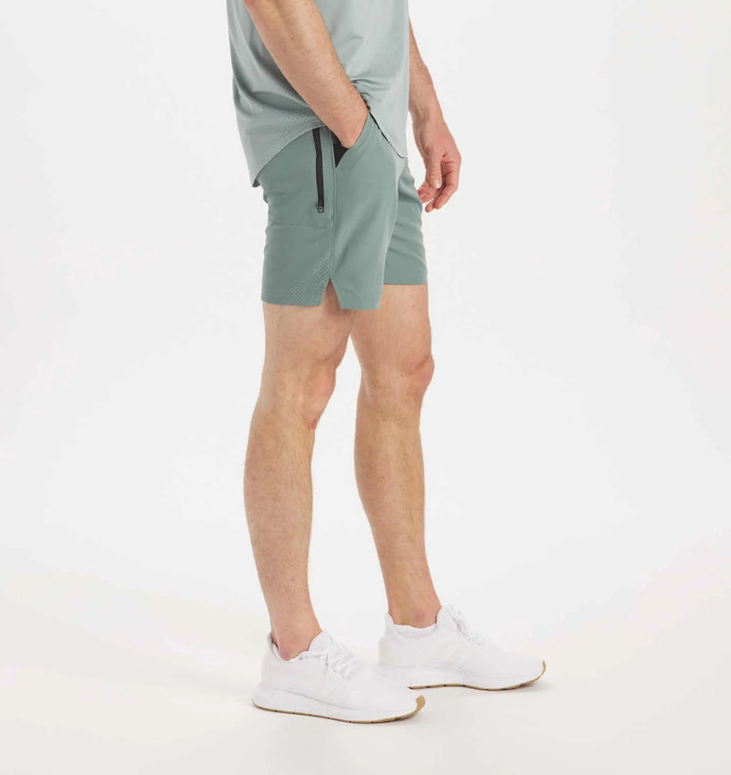 Men's Stride Short [7.5"] (Aloe)