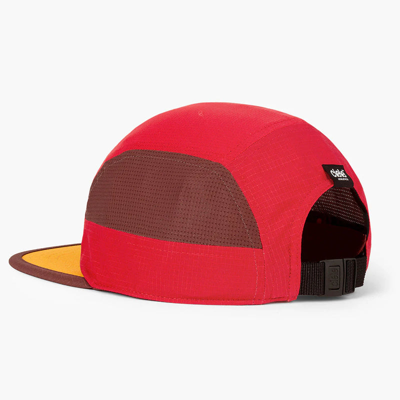 GOCap - Field - Iconic Bar (Red Andorra)
