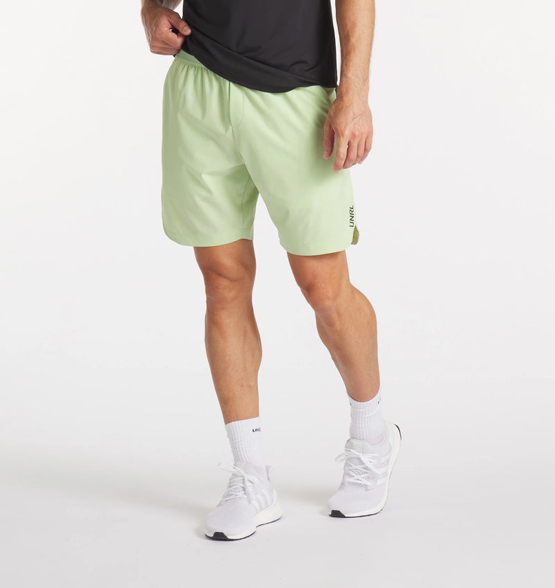 Men's Daybreaker Short [7.5"] (Matcha)