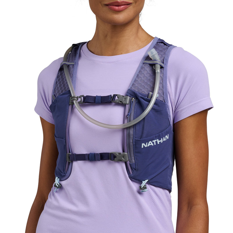 VaporAiress 4 8L Women's Hydration Vest (Indigo/Light Blue)