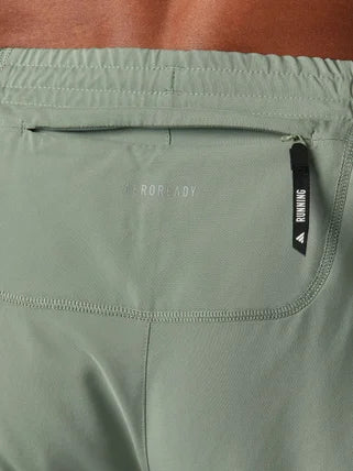 Men's Own The Run Base 5" Short (Silver Green)