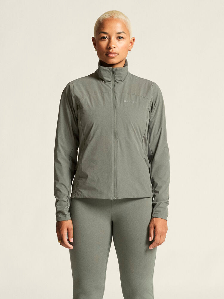 Women's ADV Essence Warm Jacket 2 (647000 - Leaf) — TC Running Co