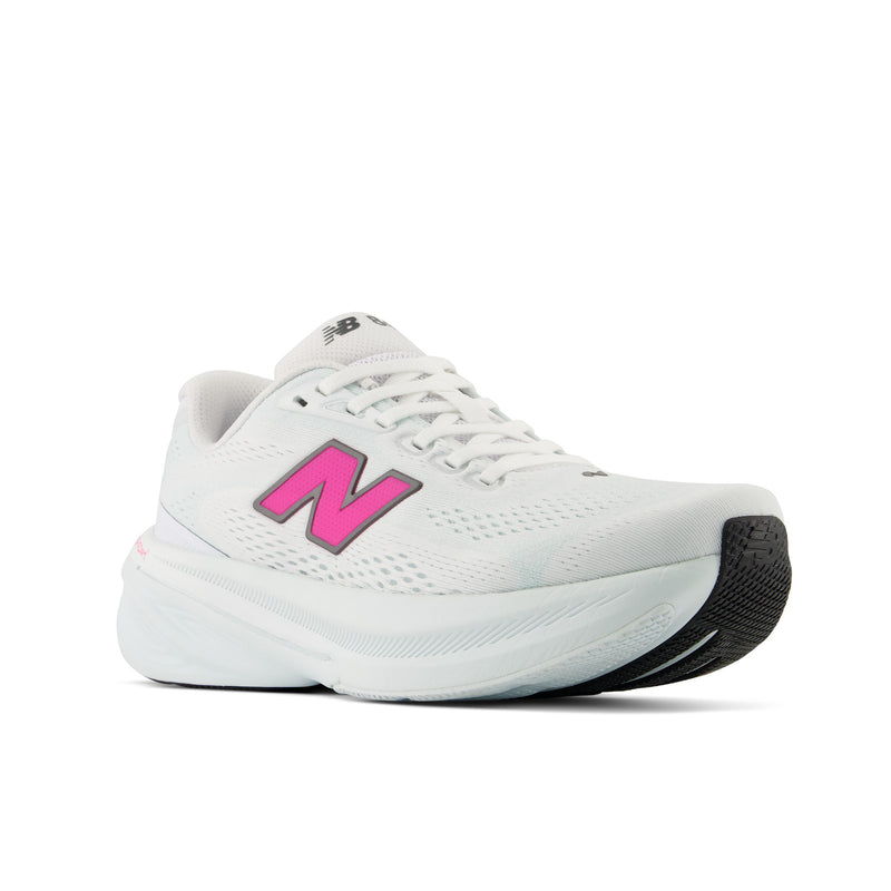 Women's Fresh Foam X 860 v15 (1LO - NB 103 White/Pink Heat/Glint Blue)